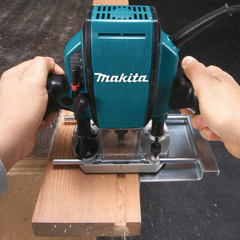 Défonceuse 900W Ø8 mm - MAKITA RP0900