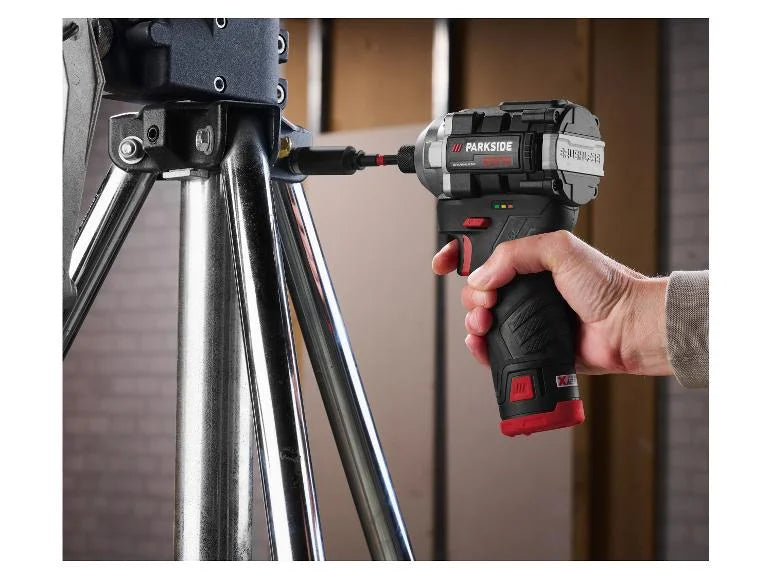 Set perceuse-visseuse et visseuse à chocs sans fil + 2 batteries + chargeur, 12 V