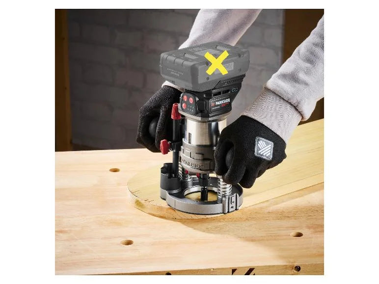 Fraiseuse multifonction sans fil + Set d'embouts, 20 V