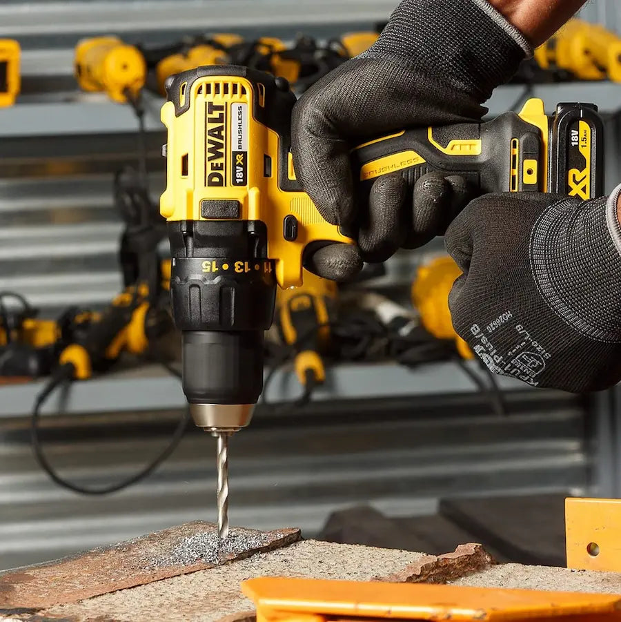 Perceuse-visseuse sans fil DeWalt, DCD777S2T,avec 2 x 1,5Ah batterie et chargeur